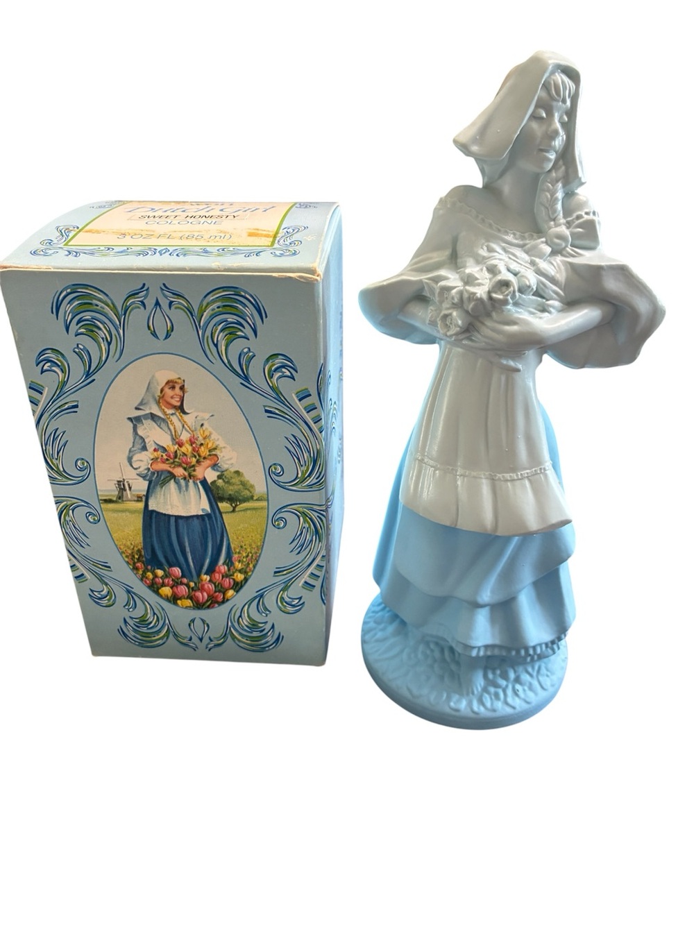 Avon NIB Vintage Dutch Girl Sweet Honesty Cologne Decanter Figurine 3oz NEW